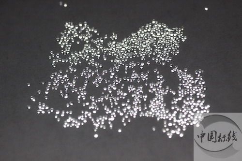 盐津金属表面处理厂喷砂玻璃微珠清理
